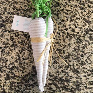 Martha Stewart Easter Home Decor Carrots
